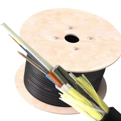 OEM Aerial ADSS Tek Ceket 96 Çekirdek Tek Modlu Fiber Optik Kablo 1km Farklı Voltajlı Elektrik Hatları için Fiyat