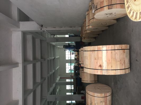 500M Şekil 8 Fiber Optik Kablo Kendi Kendine Destek 48 Çekirdekli GYTC8S