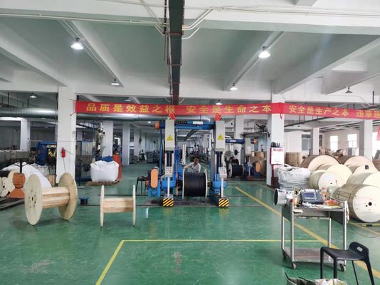 GYFTY63 Anti Kemirgen Doğrudan Doğrudan Gömülü Fiber Optik Kablo 1310nm Dalga Boyu