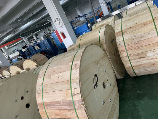 Tek Modlu Yeraltı Dış Mekan Fiber Optik Kablosu 12 24 48 Çekirdek GYXTW53