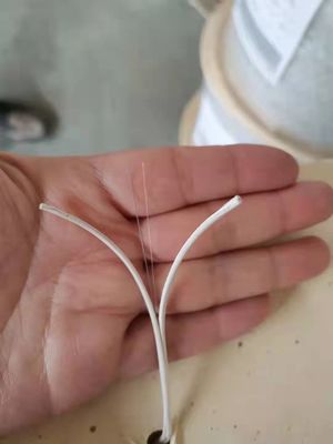 Ağ İletişimi FTTH Optik Bırakma Kablosu Tek Modlu G657a 1/2/4 Çekirdek